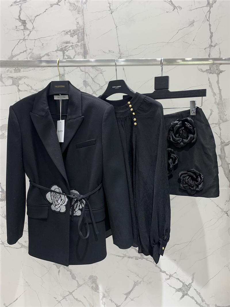 Va1e*ntin0 flower embroidery rhinestone suit replica d&g clothing