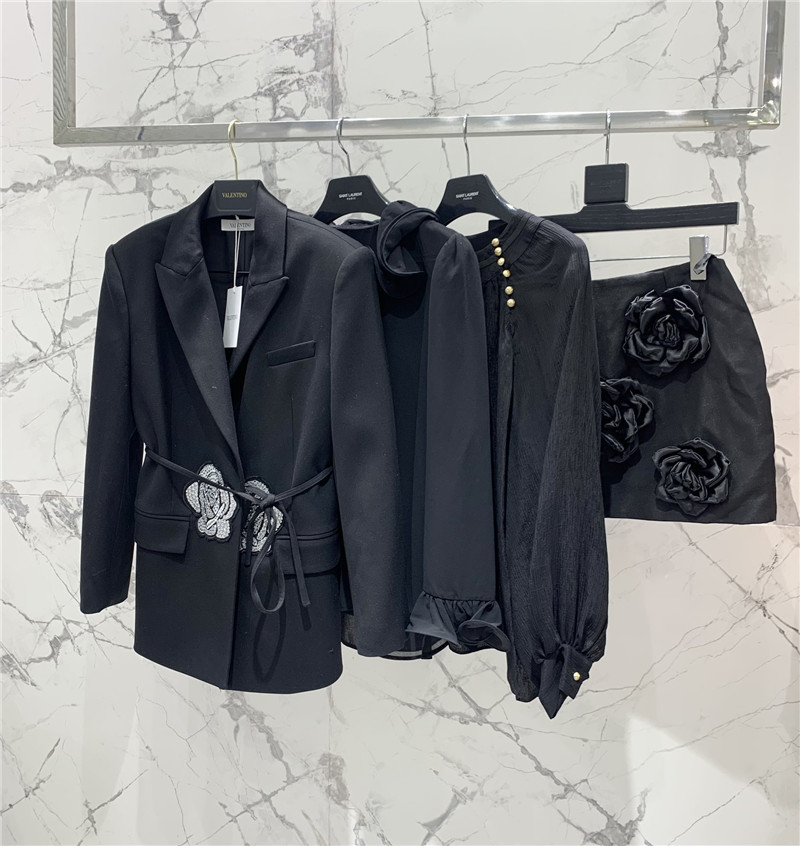 Va1e*ntin0 flower embroidery rhinestone suit replica d&g clothing