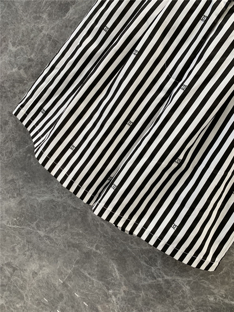 ch**el double c hot D1am0nd striped shorts replicas clothes