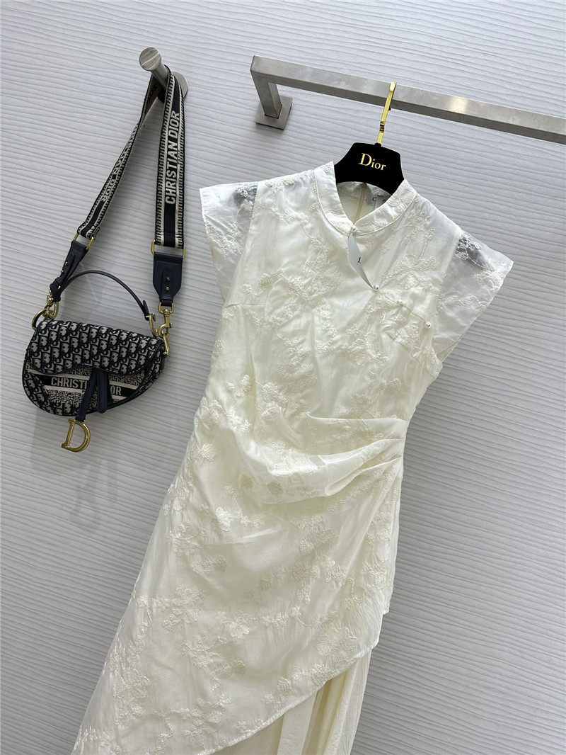 D10r new chinese style embroidered dress replicas clothes