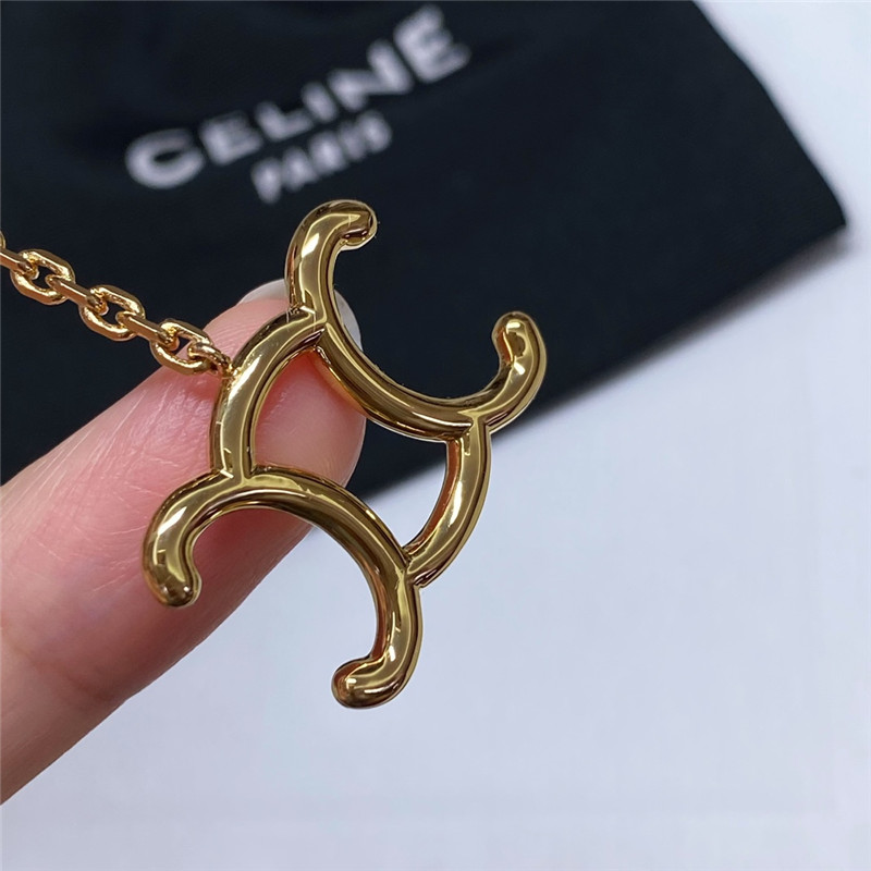 Ce1i*e arc de triomphe necklace