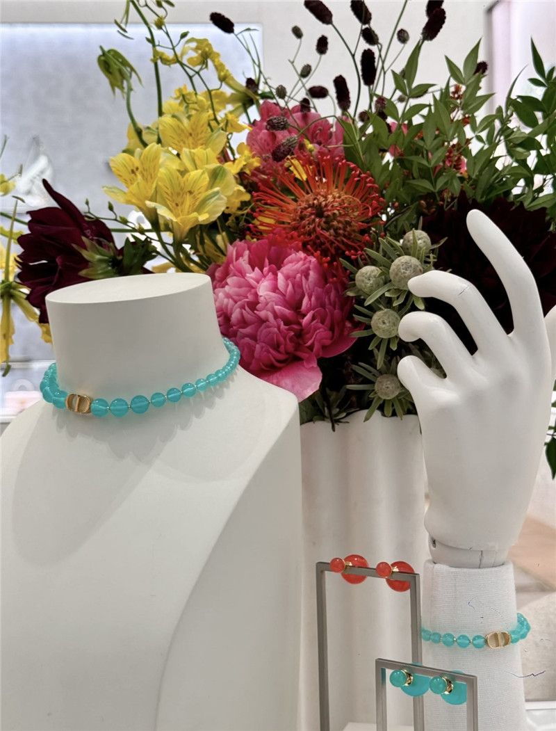 D10r green bead bracelet