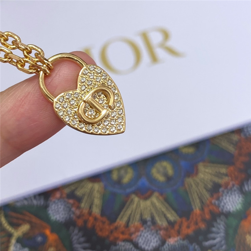 d10r D1am0nd heart lock bracelet