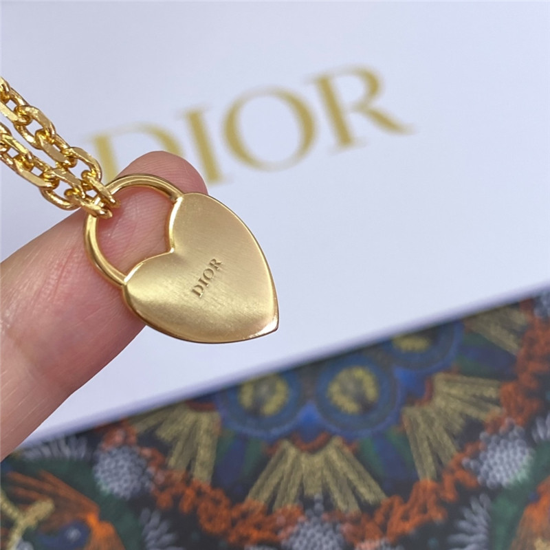 d10r D1am0nd heart lock bracelet