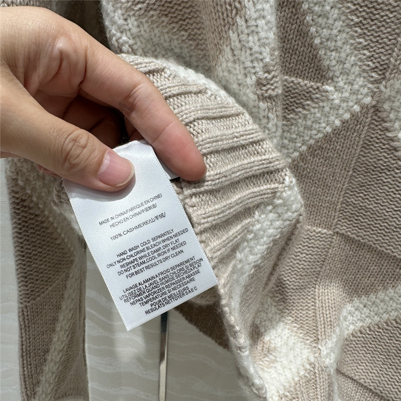 b0tt*ga Ven*ta turtleneck cashmere sweater replica clothing sites