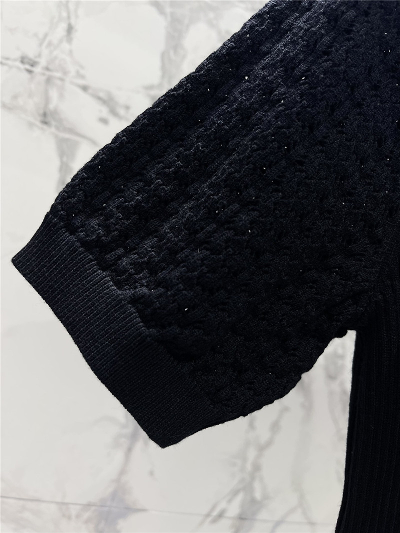 l0vis Vvtt0n lv dark pattern sweater replica clothes