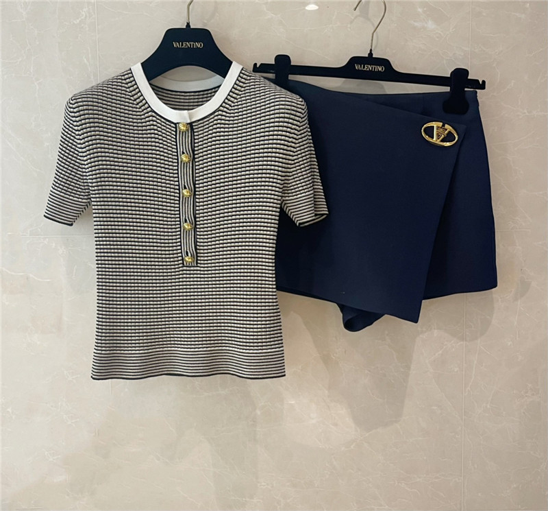 Va1e*ntin0 striped top cheap replica designer clothes