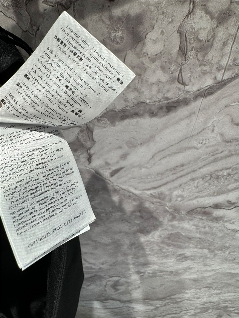 Va1e*ntin0 silk wool shorts replica clothing sites