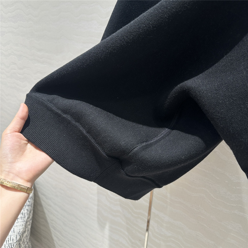 H**me5 h double knit sweater replica clothes