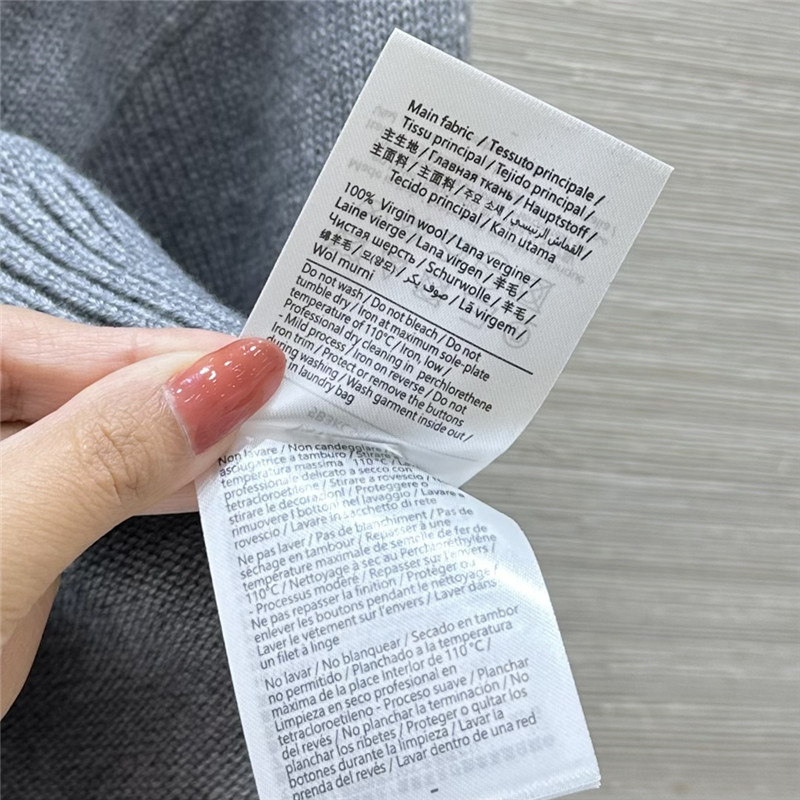 Va1e*ntin0 3d mesh flower small cardigan replica clothing