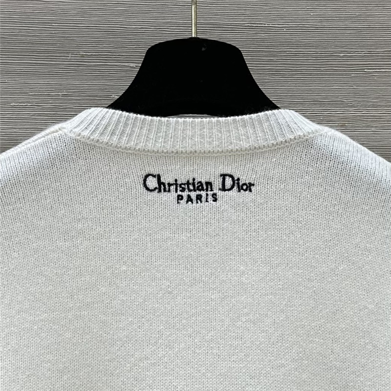 D10r embroidered cashmere sweater replica clothes
