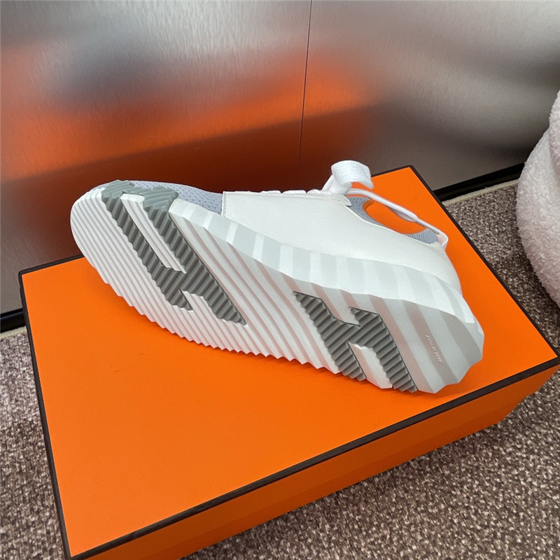 H**me5 gray bouncing sneaker dupes