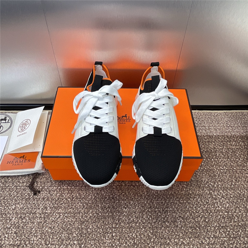 H**me5 bouncing sneaker black white women