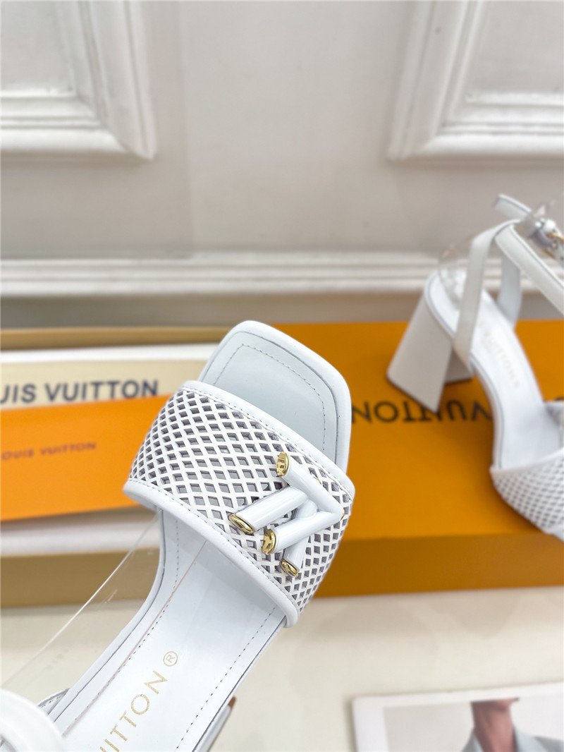 l0vis Vvtt0n shake sandal in white calfskin