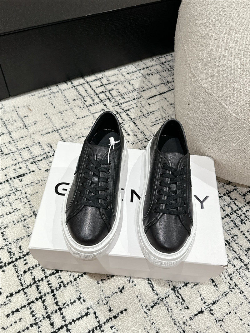 Givenchy City Platform Sneakers in Black