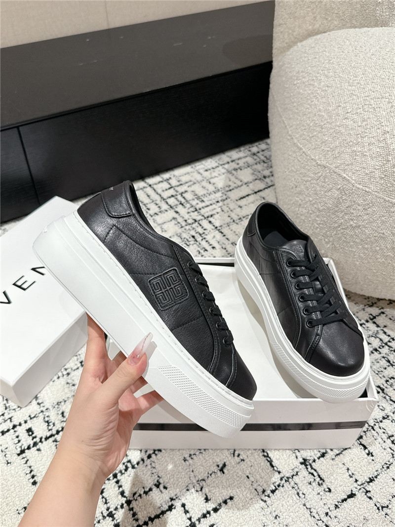 Givenchy City Platform Sneakers in Black