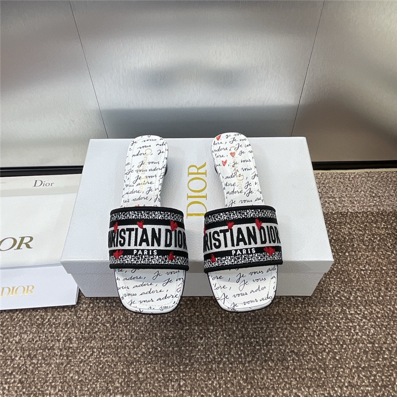 D10ramour dway heeled slide in je vous adore motif