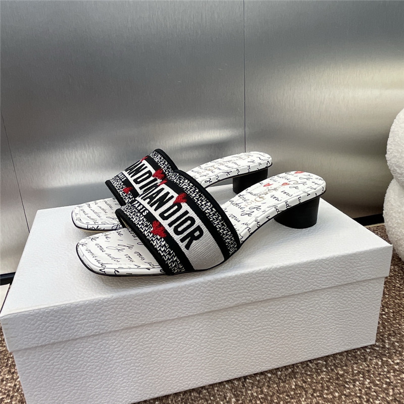 D10ramour dway heeled slide in je vous adore motif