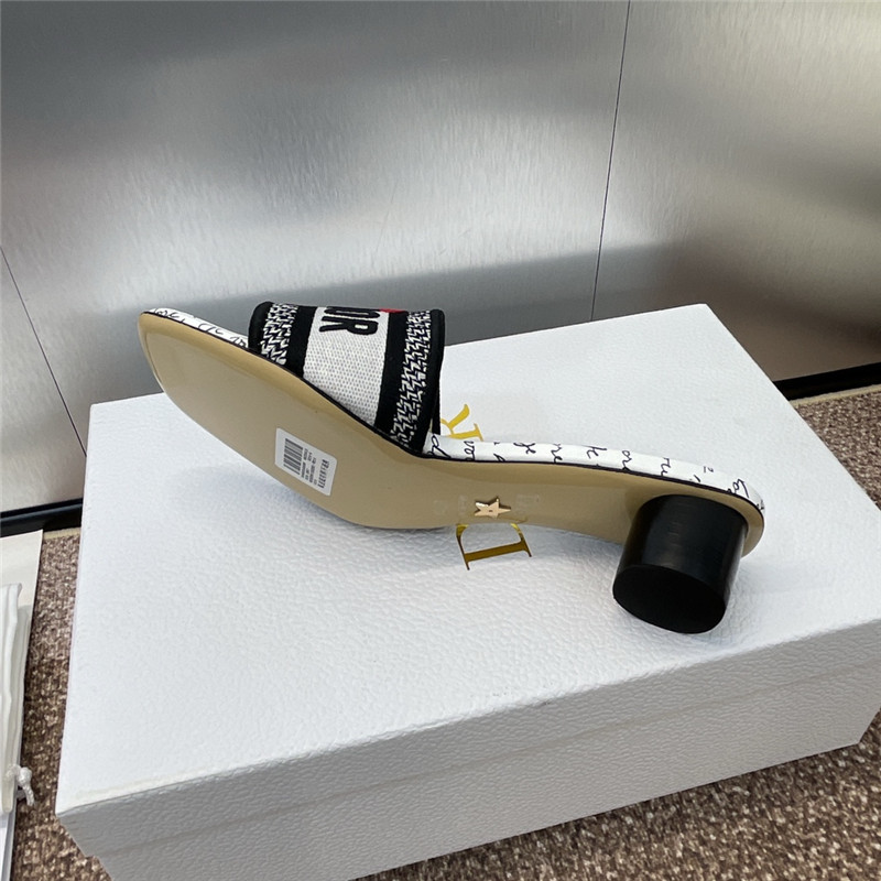 D10ramour dway heeled slide in je vous adore motif