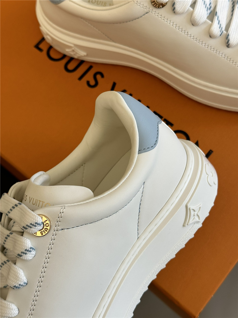 l0vis Vvtt0n lv time out sneakers for women