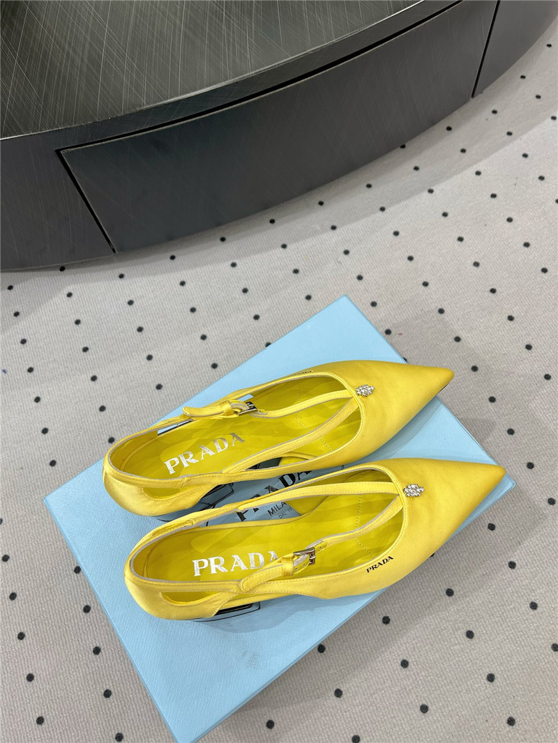 Pra*a yellow satin cut-out pumps in silk viscose