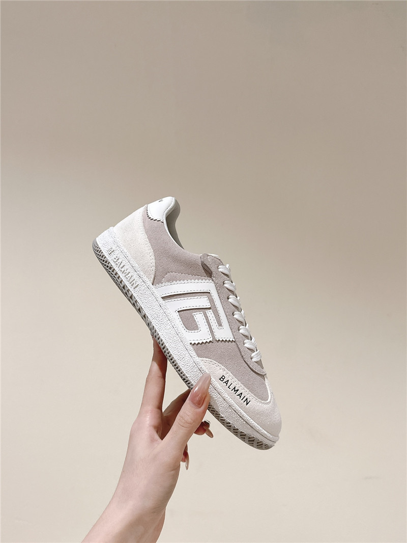 Balmain Low-top Lace-up Sneakers for Women