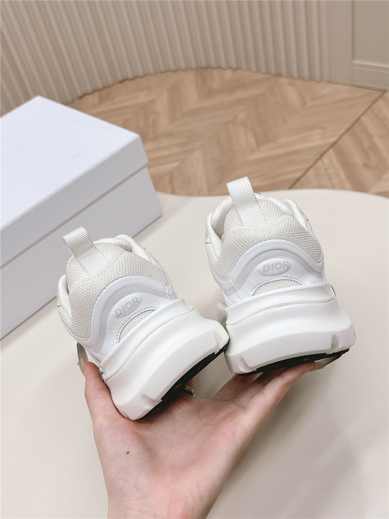 D10r b44 blade sneakers white