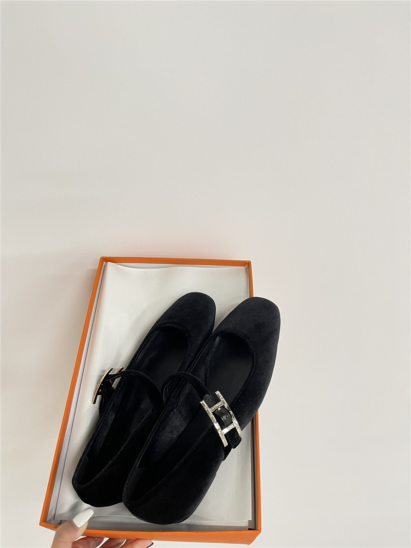 H**me5 jane ballet flats in black velvet