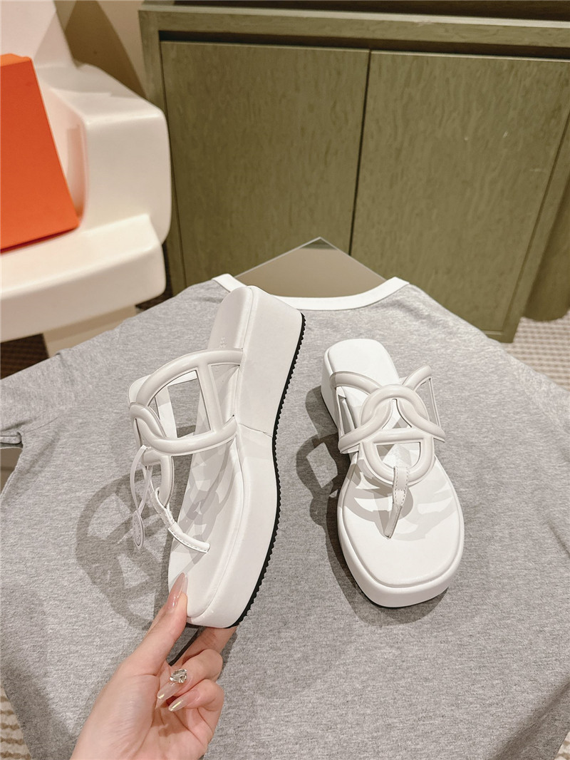 H**me5 gipsy sandal white goatskin