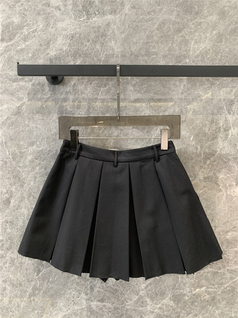 M1um1u micro-letter pleated apron-style pants skirt replicas clothes