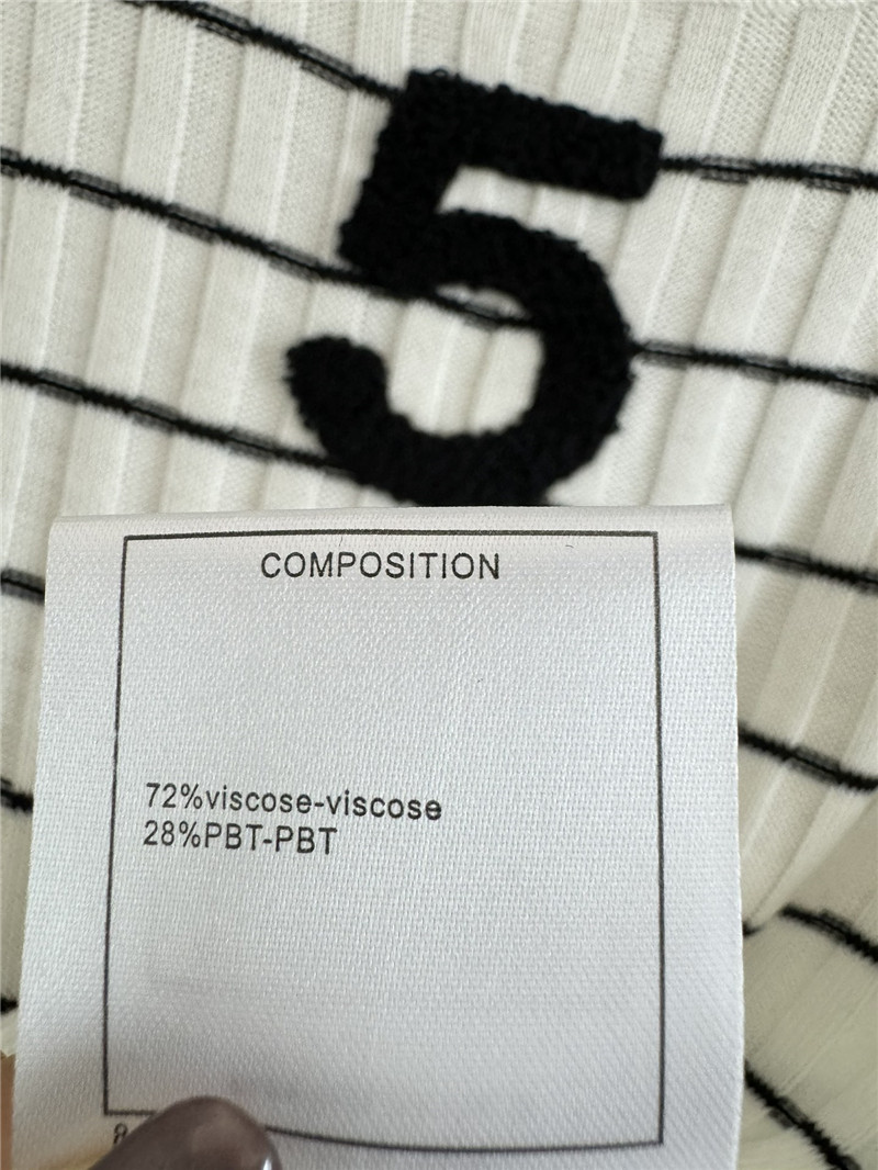 Ch**el used 5-shaped striped long-sleeved replica clothing