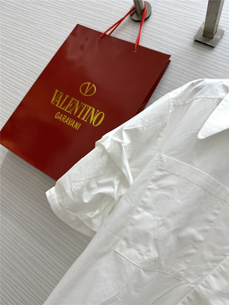 Va1e*ntin0 v-neck design oblique placket shirt replica d&g clothing