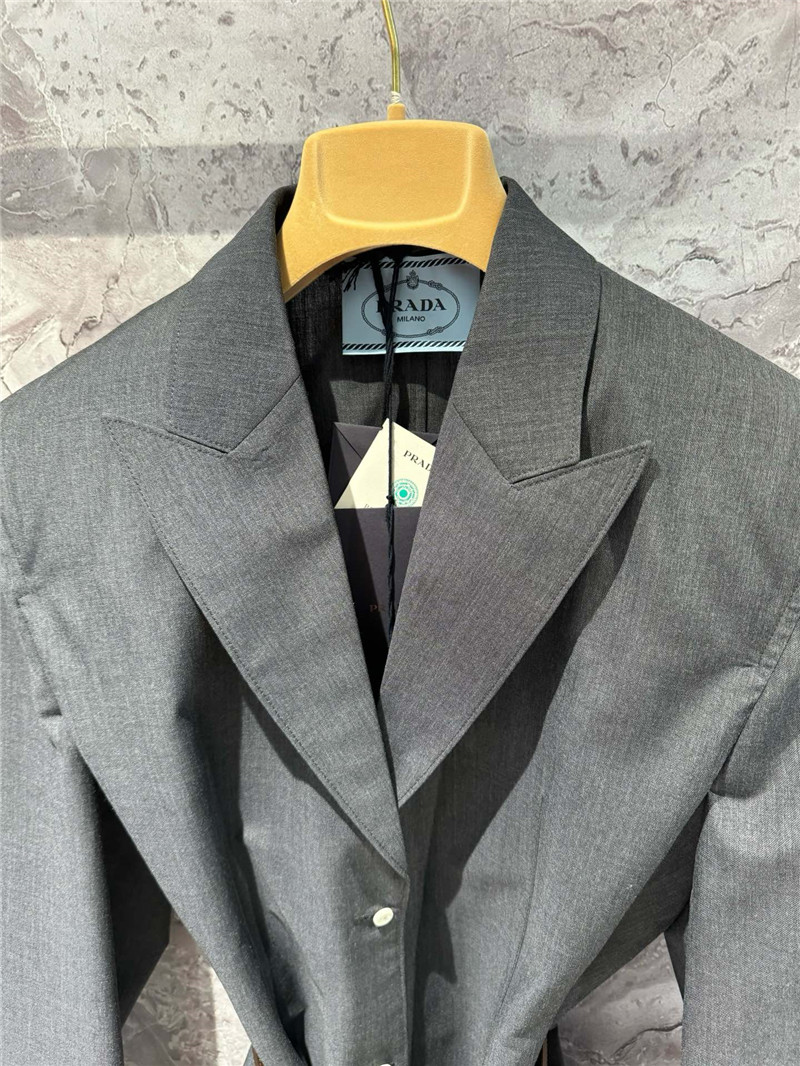 Pra*a worsted wool suit replica d&g clothing