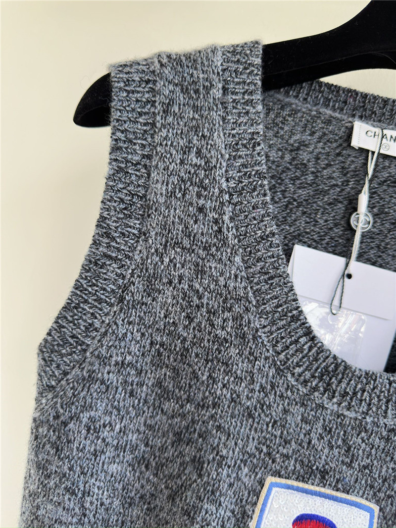 Ch**el embroidered sequined vest replica designer clothes