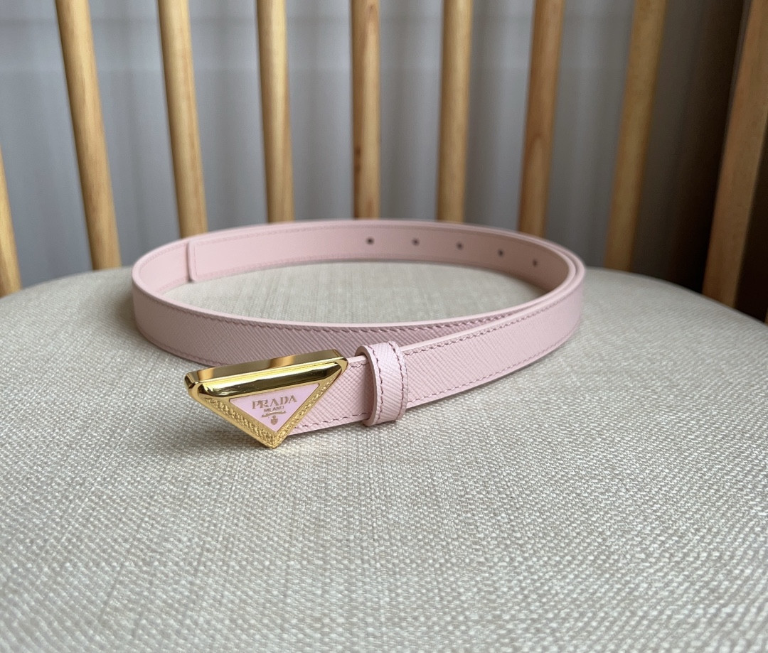 Pra*a triangle logo outline belt