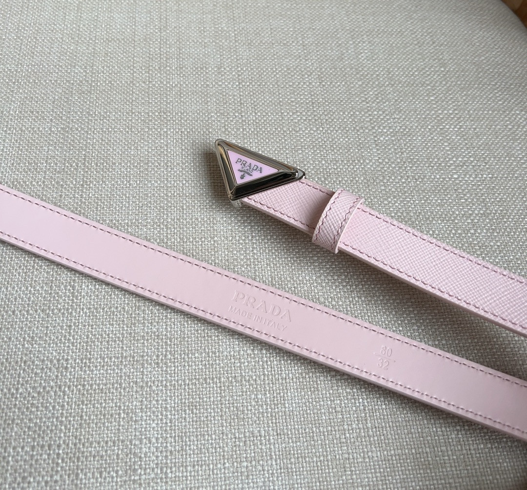 Pra*a triangle logo outline belt