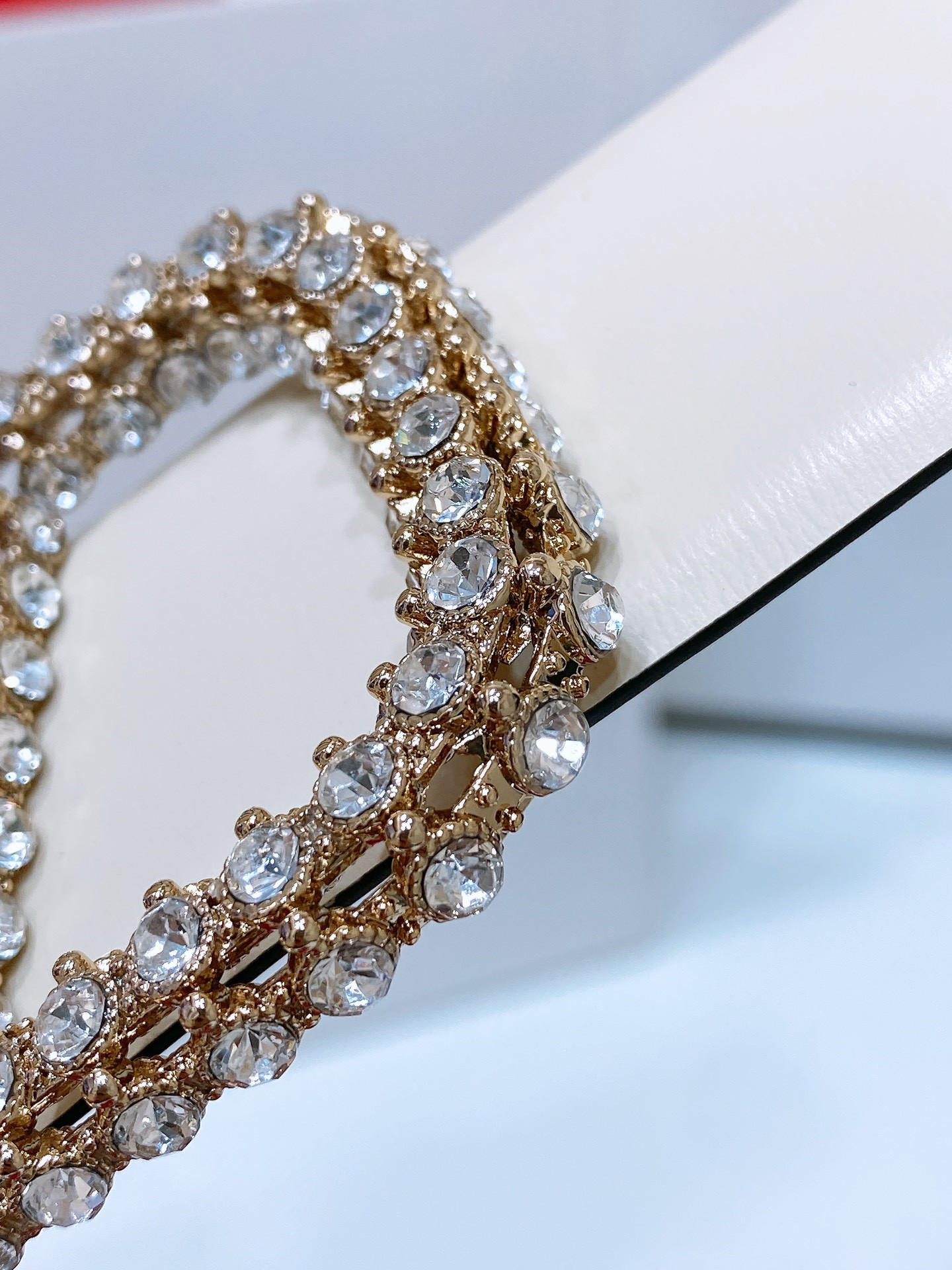 Va1e*ntin0 reversible calfskin belt