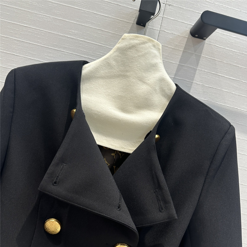 l0vis Vvtt0n lv hunting jacket with gold buttons replica clothes