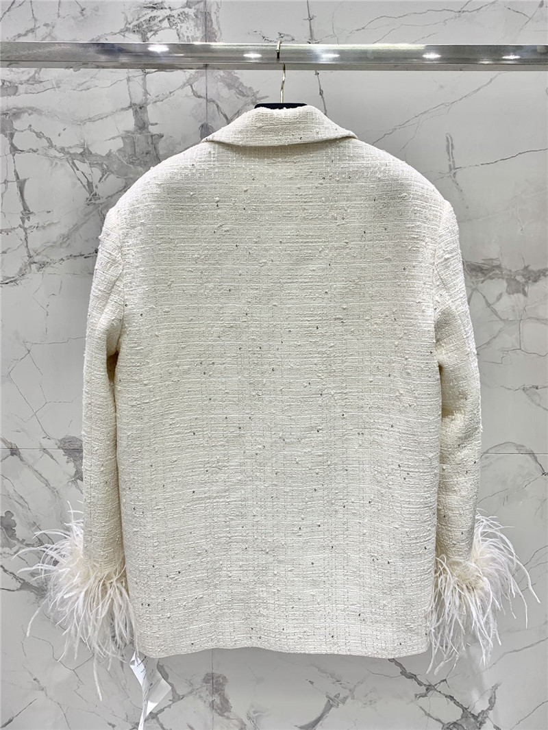 Va1e*ntin0 sequined ostrich feather cuffs suit replica clothes