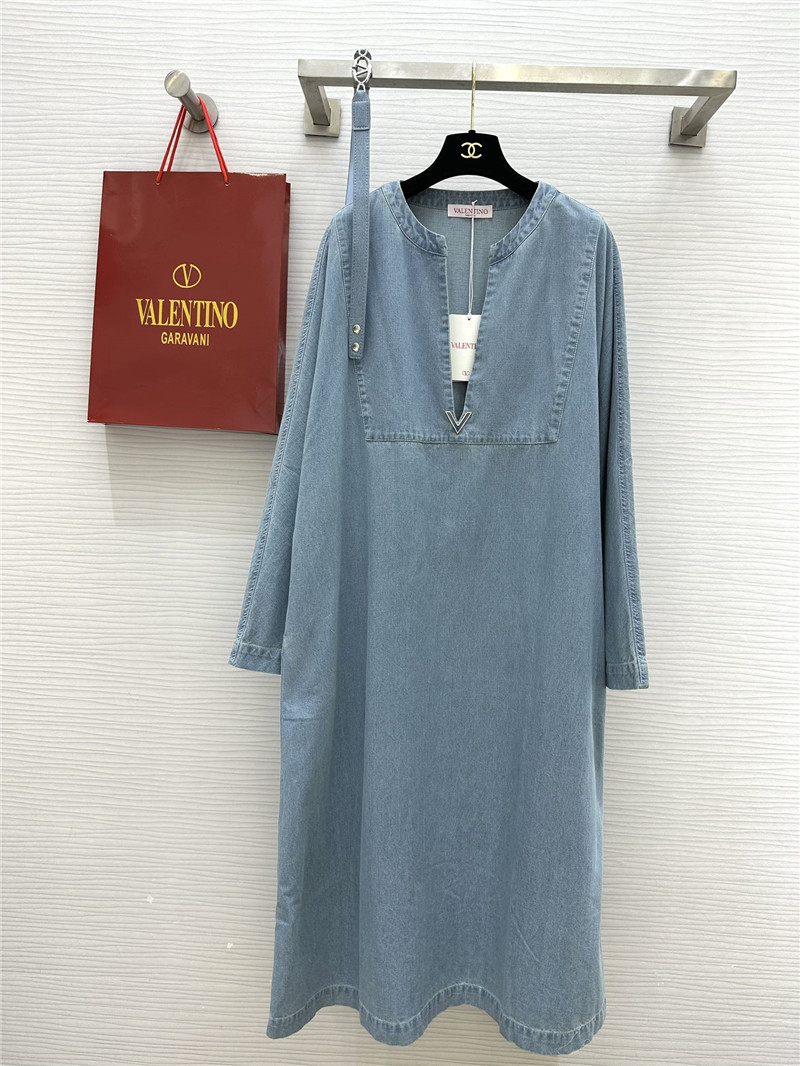 Va1e*ntin0 vintage denim maxi skirt replica clothing sites