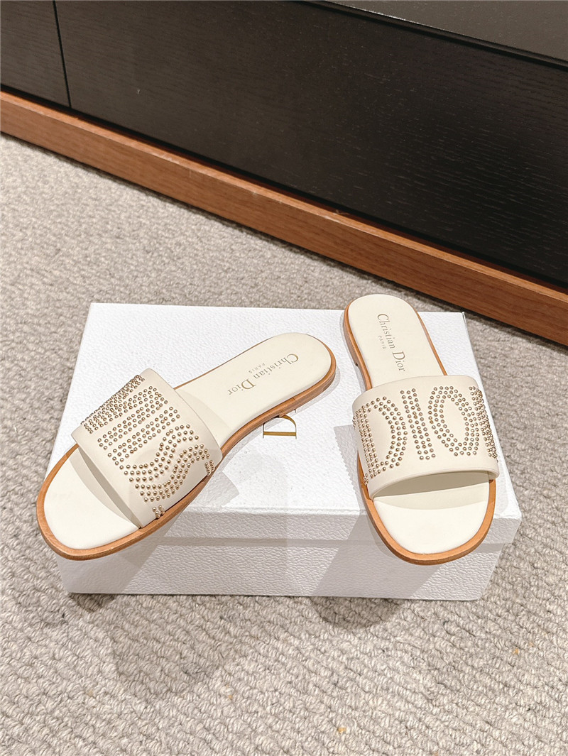 D10r dway slide white calfskin with gold-finish studs