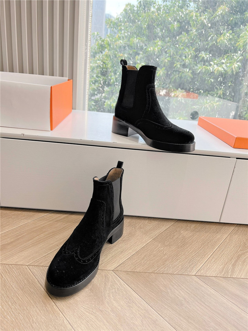 H**me5 suede chelsea boots