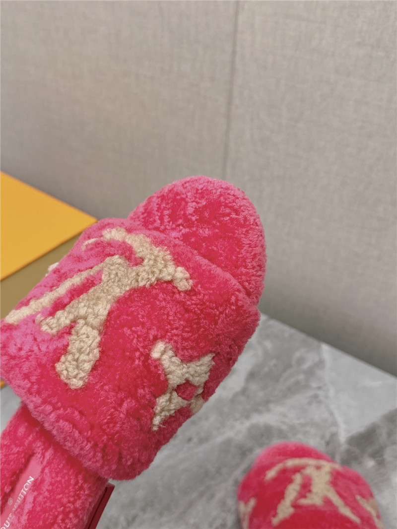 l0vis Vvtt0n paseo shearling comfort mule in pink