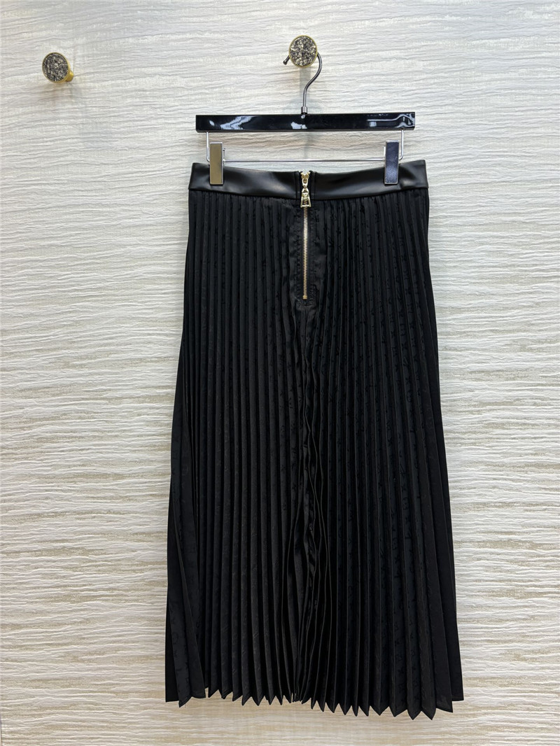 l0vis Vvtt0n lv monogram print pleated long skirt replica clothes