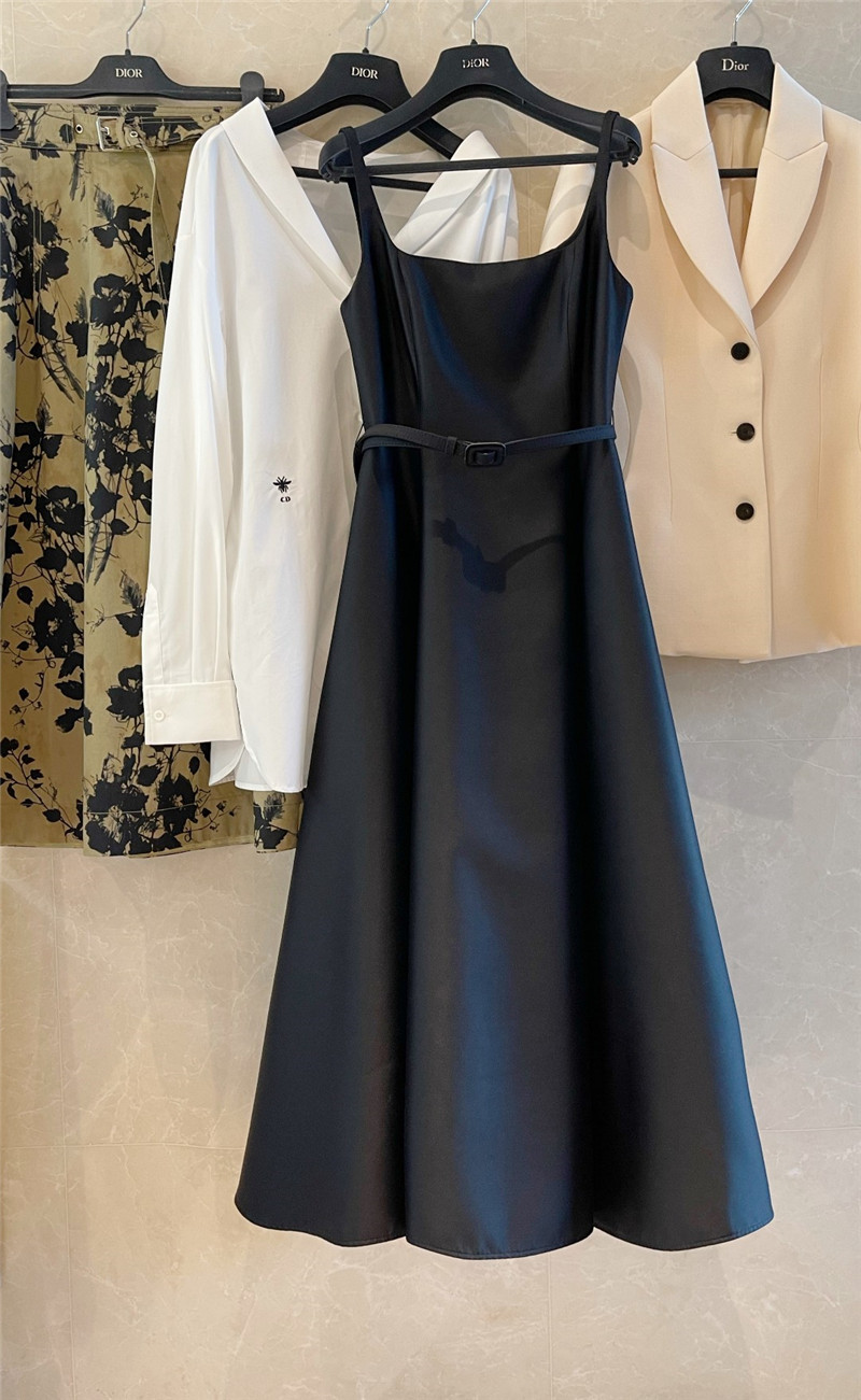 D10r flared mid length wool silk dress