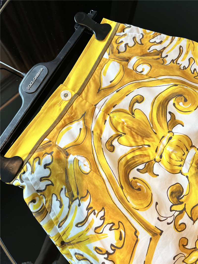 Dolce & Gabbana Majolica-print Cotton Shorts