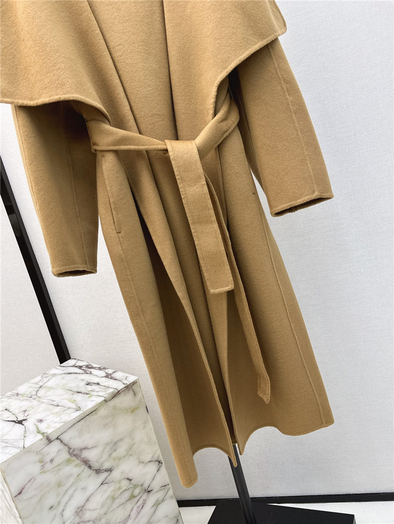 L0r0 P1ana lapel robe design wool coat replica clothes