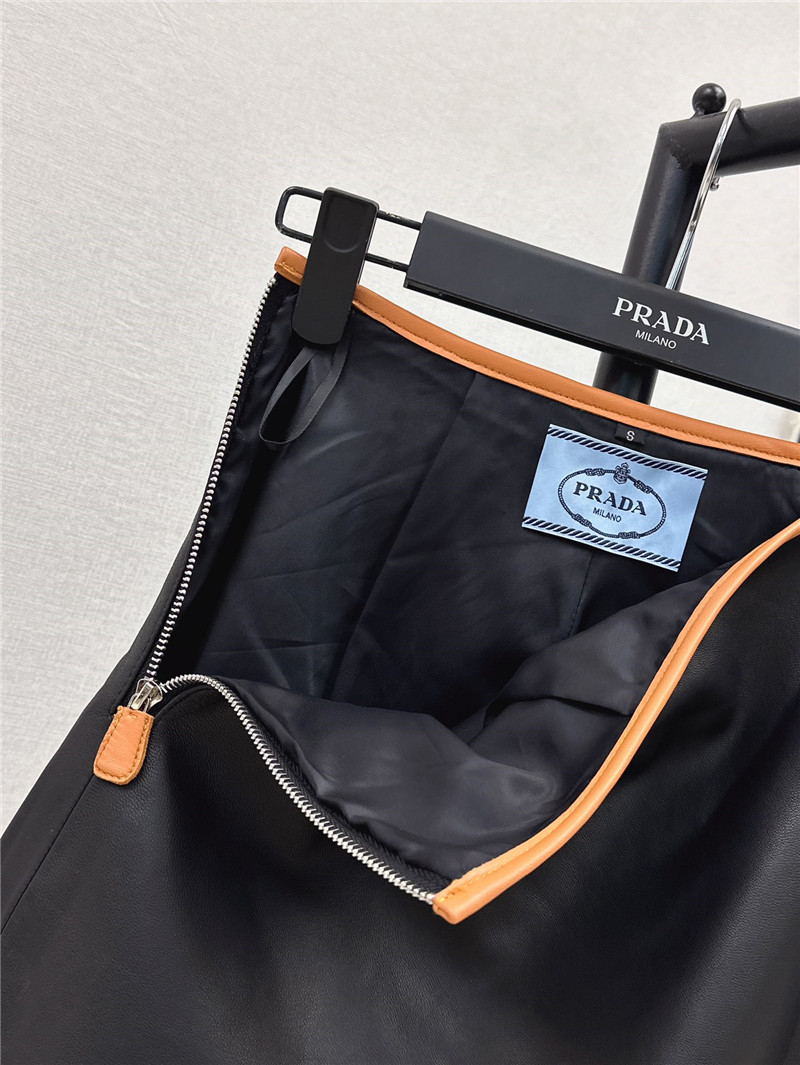 Pra*a new mini skirt cheap replica designer clothes