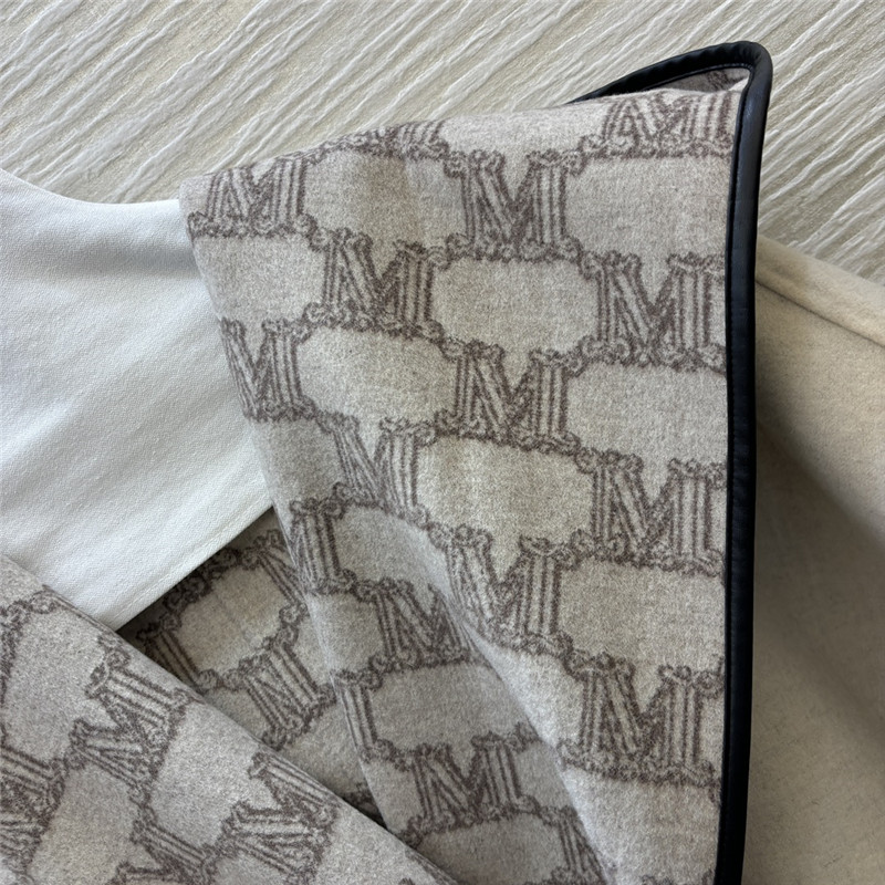 Vanitoo short sheepskin cape coat replica d&g clothing