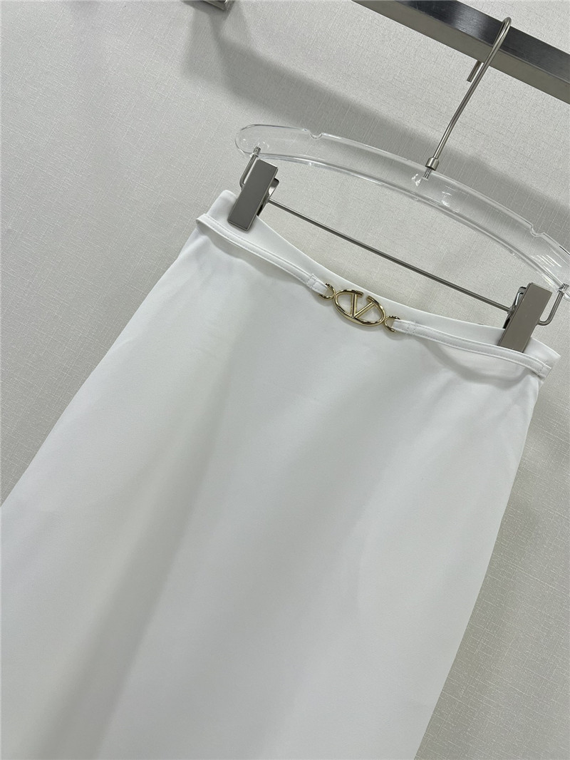 Va1e*ntin0 audrey hepburn style skirt replica clothing sites